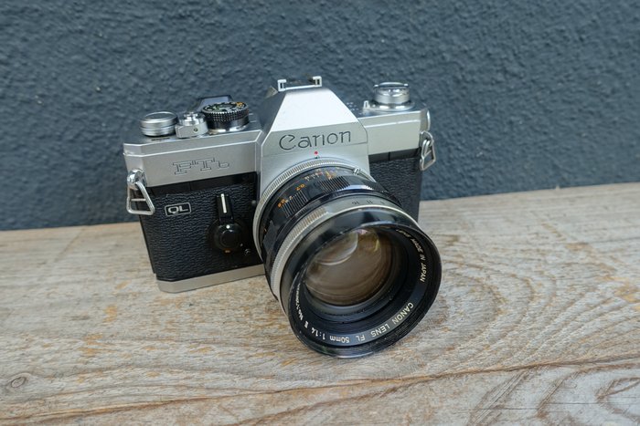 Canon FTb camera met Canon FL 50mm 1:14 objectief Analogt kamera