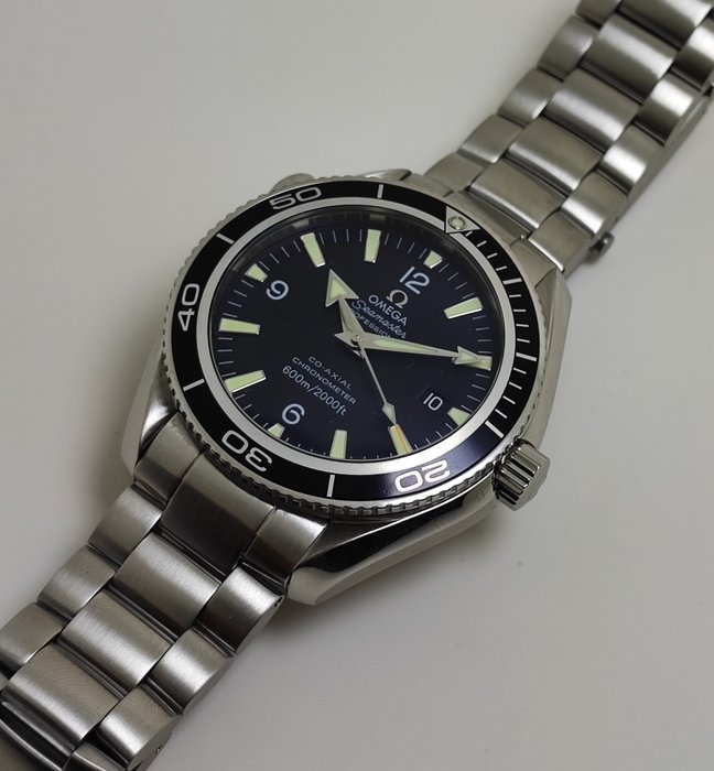 Omega - Seamaster Planet Ocean - James Bond Quantum of Solace - 22015000 - Mænd - 2000-2010