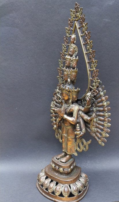 Statue af Avalokiteshvara Chenresig 49 cm! - Tibet/Nepal