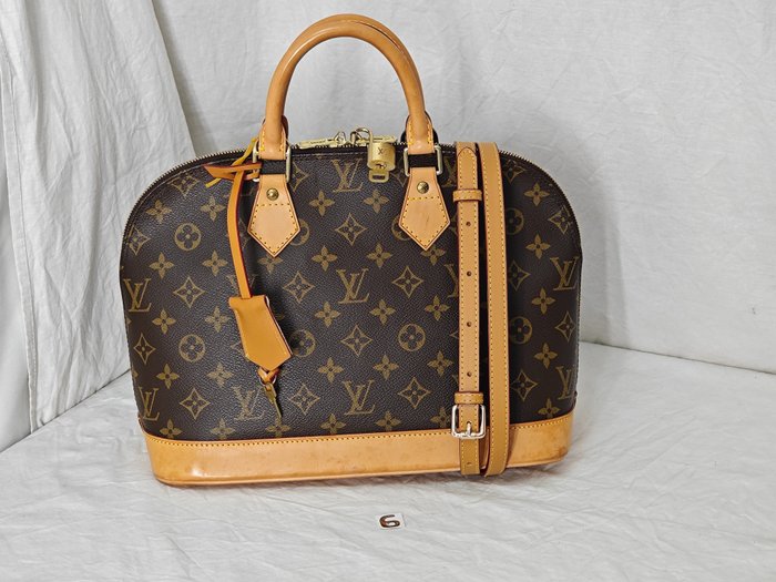 Louis Vuitton - Alma - Håndtaske