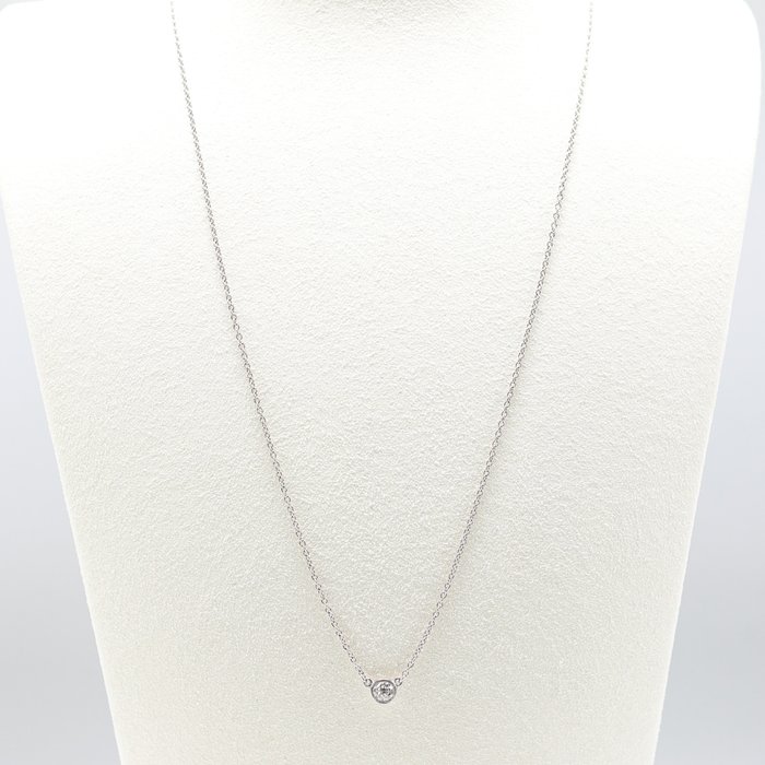 Tiffany  Co. - Halskæde med vedhæng - Diamonds by the Yard Single Diamond Pendant Platin