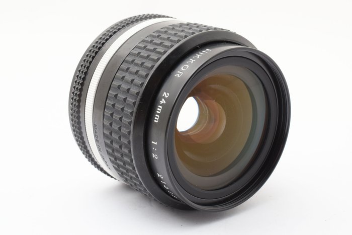 Nikon Ai-s Nikkor 24mm f/2 Lens Vidvinkelobjektiv