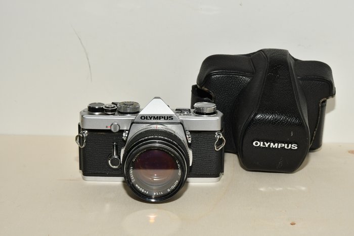 Olympus OM1 + Olympus Zuiko 50MM F14 Analogt kamera