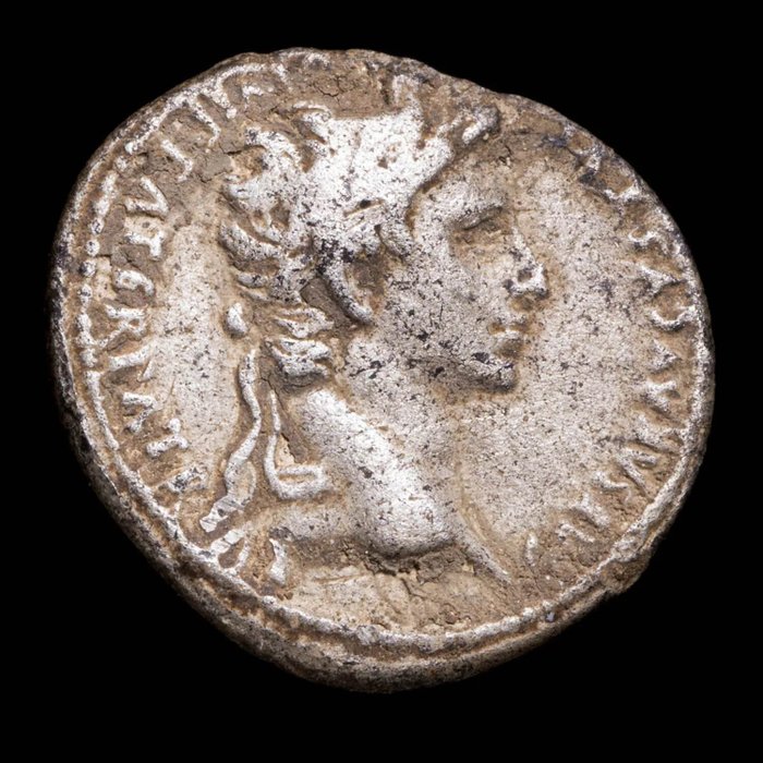 Romarriket. Augustus (27 BC-AD 14). Denarius Lugdunum - Gaius and Lucius  (Ingen mindstepris)