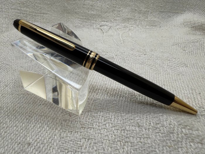 Montblanc - Meisterstück Classique Black Resin  Gold - Kuglepen