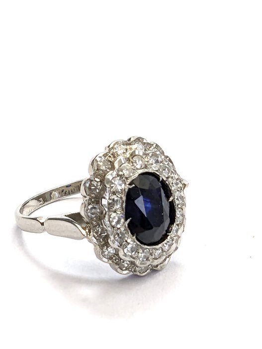 Ring Platin Safir