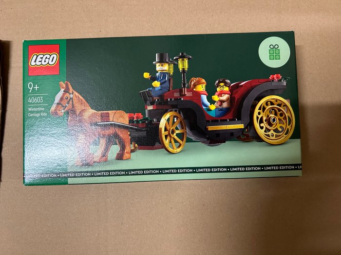 Lego - 40603 Christmas Wintertime Carriage Ride  40604 Christmas Decor Set