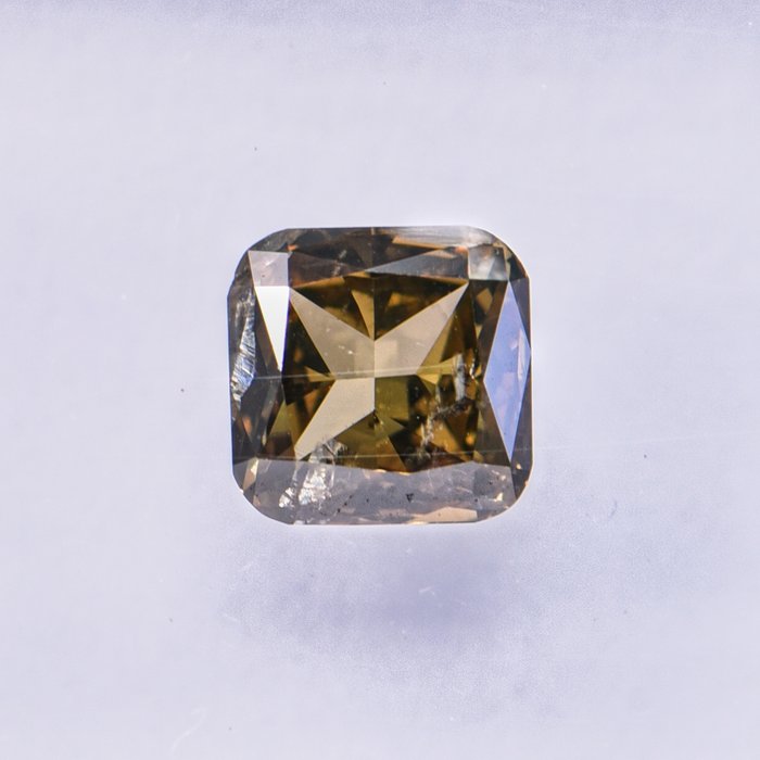 Ingen mindstepris - 1 pcs Diamant  (Naturfarvet)  - 0.57 ct - Pude - Fancy deep Brunlig, Grønlig Gul - SI2 - International Gemological Institute (IGI)