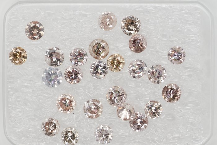 Ingen mindstepris - 25 pcs Diamant  (Naturfarvet)  - 0.95 ct - Rund - Light Gullig, Rosa Brun - I3, SI1 - Gem Report Antwerp (GRA)