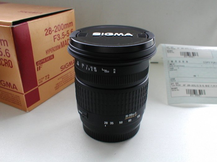 Sigma 28-200mmD F/3.5-5.6 Hyperzoom voor Minolta A / Sony A Zoomobjektiv