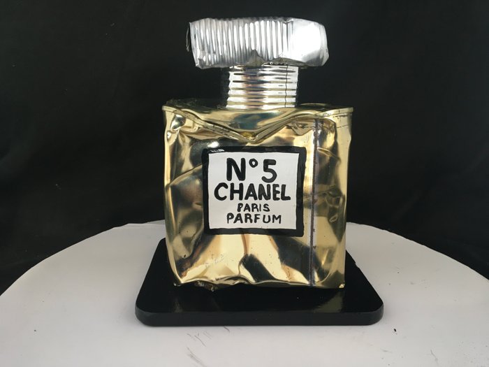 Norman Gekko (XX-XXI) - Crushed Chanel N.5 GOLD