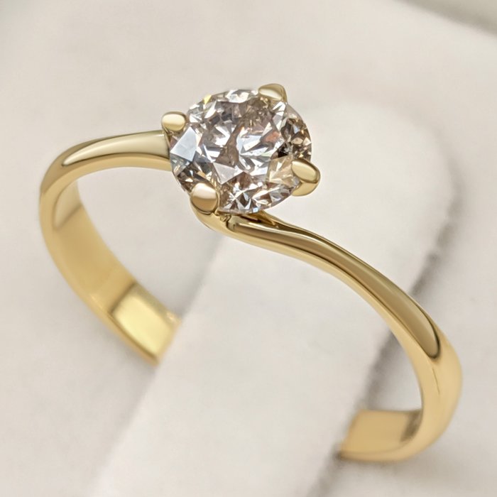 Ingen mindstepris - Ring - 14 karat Gulguld -  0.57ct. tw. Gul Diamant (Naturfarvet) - IGI