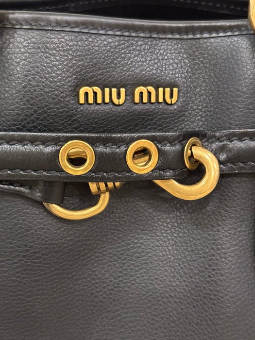 Miu Miu - Mulepose