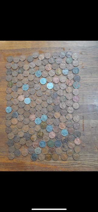 Förenta staterna A Lot of 160x USA Lincoln Heads Cents including much Wheat Cents Unsearched and Unsorted ca 1909-1985  (Ingen mindstepris)