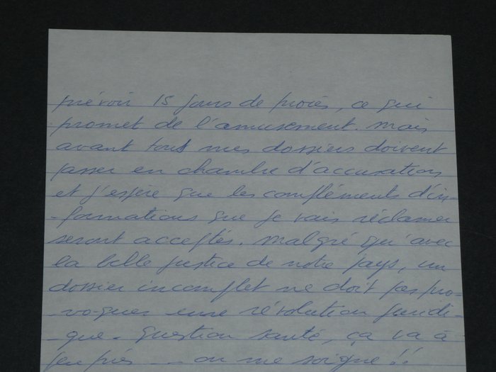 Jacques Mesrine - [15 jours de procès, ce qui promet de l'amusement] - Lettre autographe signée à Jeanne Schneider, pendant son incarcération - 1976