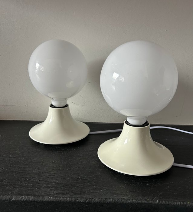 Artemide - Vico Magistretti - Lampe - Thetis - Plast