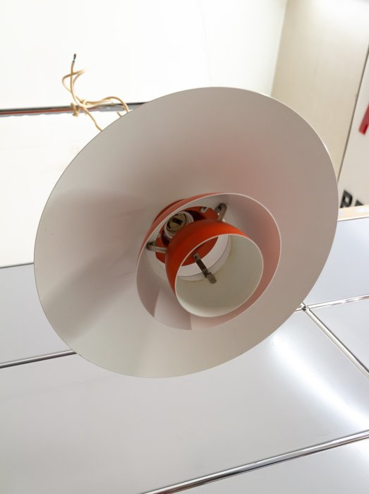 Louis Poulsen - Poul Henningsen - Hængende lampe - PH 4/3 - Orange - Aluminium