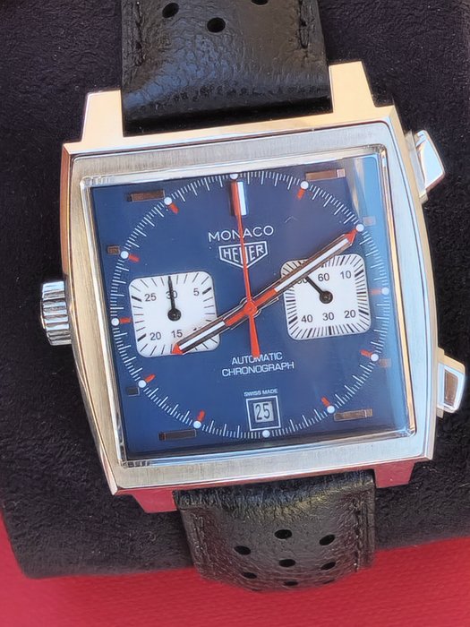 TAG Heuer - Monaco - Special edition TAG Heuer Monaco Calibre 11 CAW211P.FC6356 Tag heuer monaco Steve McQueen - Mænd - 2020+