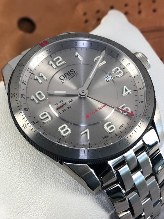 Oris - Audi Sport GMT Automatic - 01 747 7701 4461-07 8 22 85 - Mænd - 2011-nu