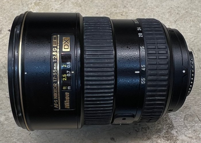 Nikon AF-S Nikkor 17-55mm 1:2.8 G-ED Zoomobjektiv