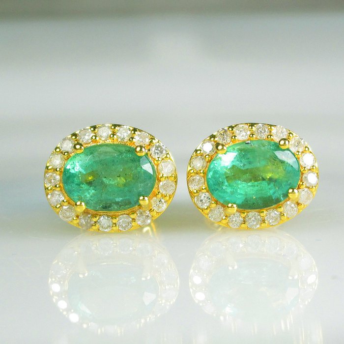 Øreringe - 14 karat Gulguld -  2.07ct. tw. Smaragd - Diamant - Fantastisk Emeralds ørering