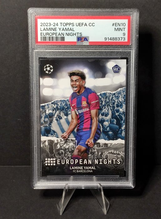 2023/24 - Topps - UEFA CC - Lamine Yamal - #EN10 European Nights - Rookie - 1 Graded card - PSA 9