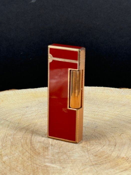 Dunhill - Red Lacquer Lighter - Lighter - Metal, lak