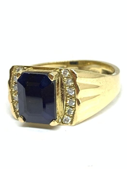 Ring - 18 kraat Gulguld Safir - Diamant