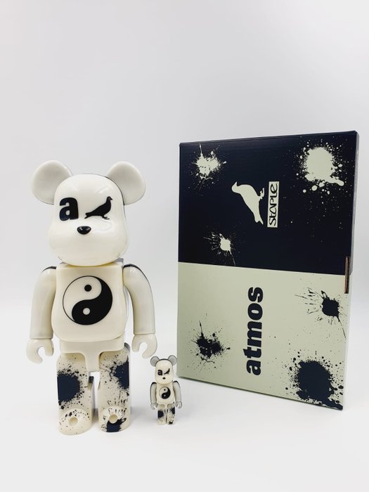 Atmos - Be@rbrick x atmos x Staple V4 400%  100% Bearbrick 2021