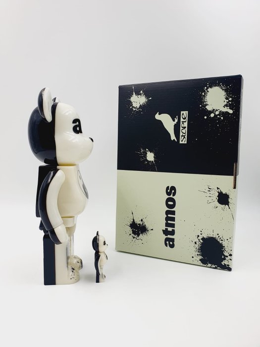 Atmos - Be@rbrick x atmos x Staple V4 400%  100% Bearbrick 2021