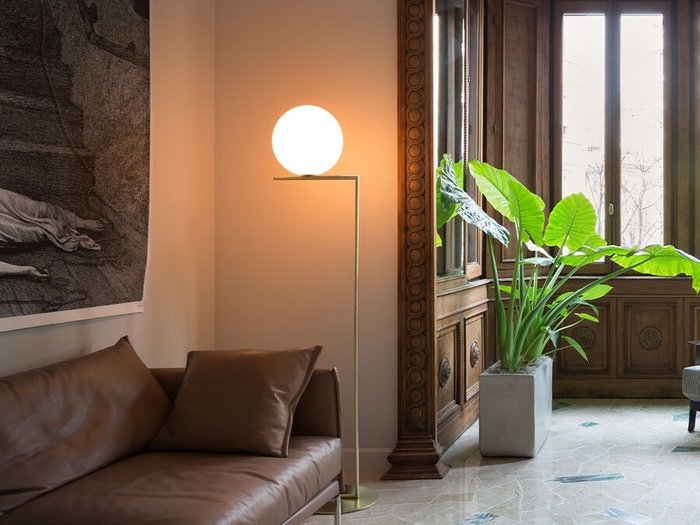 Flos - Michael Anastassiades - Gulvlampe - IC F2 (stor) - Aluminium, Glas