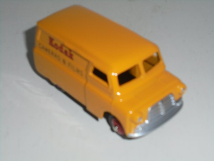 Dinky Toy Van Kodak Dinky Toy en Days Gone Analogt kamera