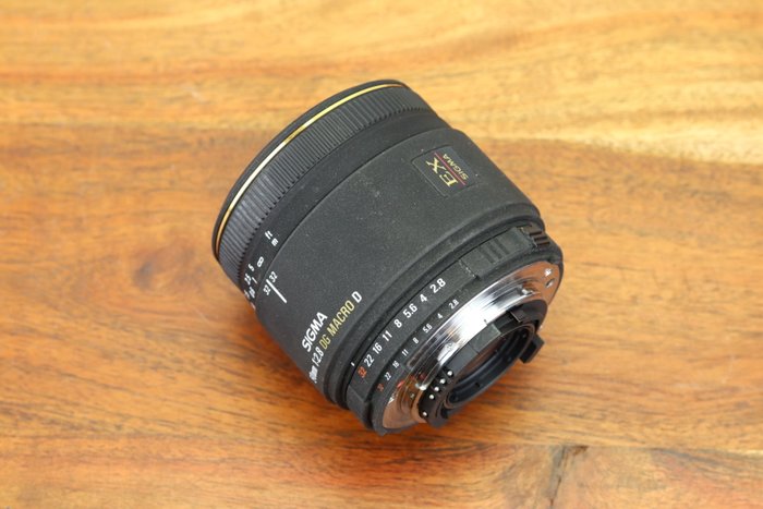 Sigma 50mm f/2.8 DG Macro D for Nikon F Kameralinse