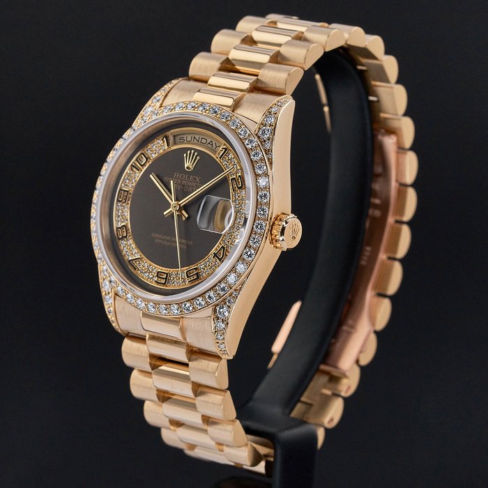 Rolex - Day-Date - 18388 - Unisex - 1994