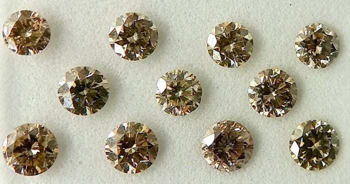 Ingen mindstepris - 11 pcs Diamant  (Naturfarvet)  - 1.01 ct - Rund - Fancy light, Very light Gullig, Rosa Blandet brun - I1, VS1 - Antwerp Laboratory for Gemstone Testing (ALGT)