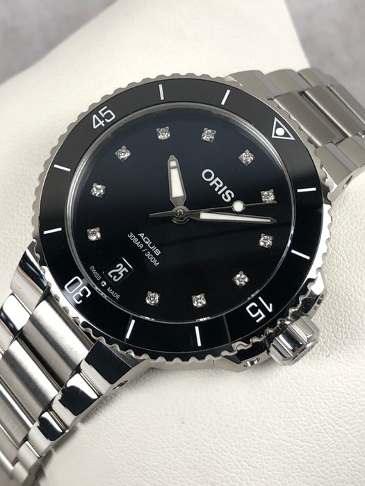 Oris - Aquis Date Diamonds Automatic - 01 733 7731 4194-07 8 18 05P - Kvinder - 2011-nu