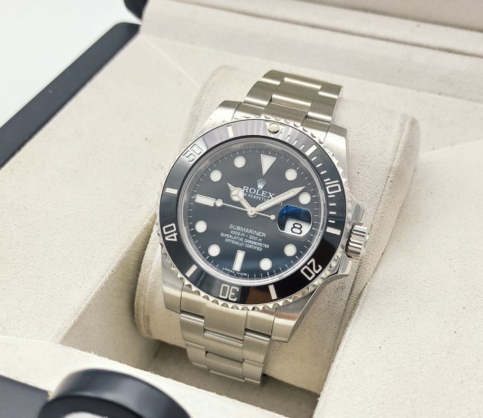 Rolex - Submariner Date - 116610 - Mænd - 2011-nu