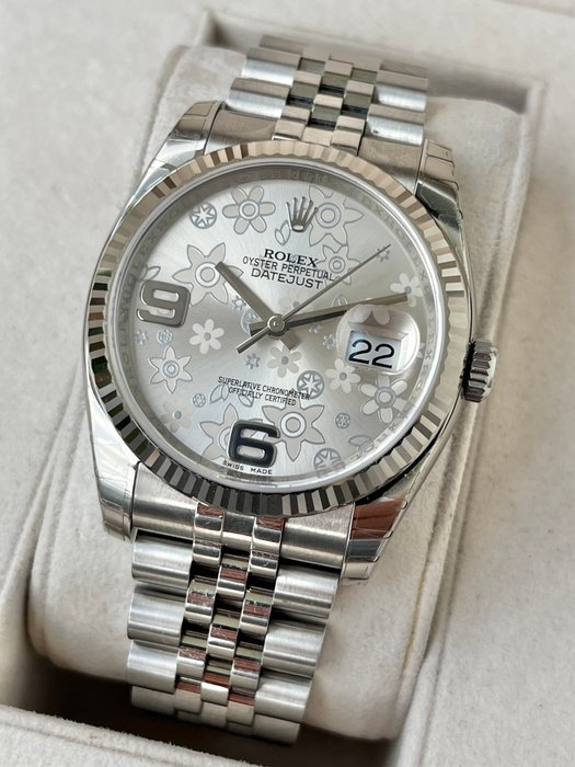 Rolex - Oyster Perpetual Date Just 36 * Silver Floral Motif Dial * White Gold Bezel - Ref 116234 - Unisex - 2010-2020