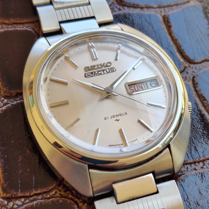 Seiko - 5 Actus - Ingen mindstepris - Mænd - 1970-1979