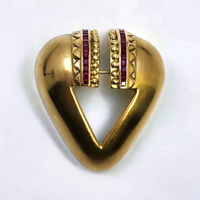 Vedhæng - 18 kraat Gulguld Art Deco Stor 18k Amazing Gold Broche Ruby's LOVE design 28 gram - Rubin