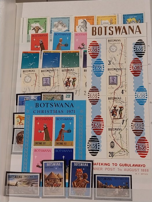 Botswana 1966/1990 - Fin samling med klodser på lagerark