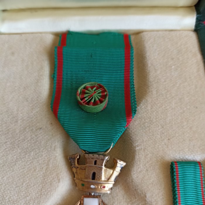 Italien - Belønning - Order Of Merit Italian Republic (OMRI)