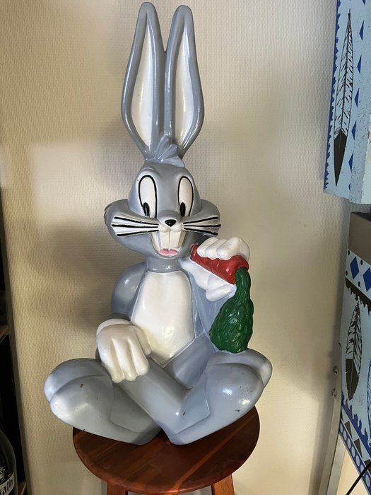 Looney Tunes - Bugs Bunny eating his carrot  (63 CM) Statue - 1996