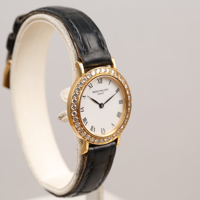 Patek Philippe - Calatrava Diamond Bezel - 4820J-001 - Kvinder - 2000-2010