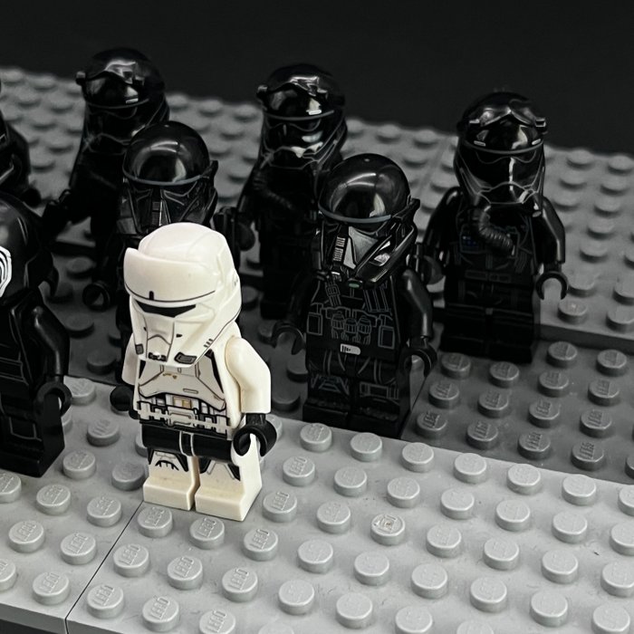 Lego - Star Wars - Lego Star Wars - First Order, Kylo Ren  Death Trooper Lot - 2000-2010 - Danmark