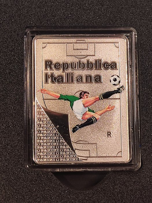 Italien. 5 Euro 2022 "Panini - Serie Eccellenze Italiane" - trittico  (Ingen mindstepris)