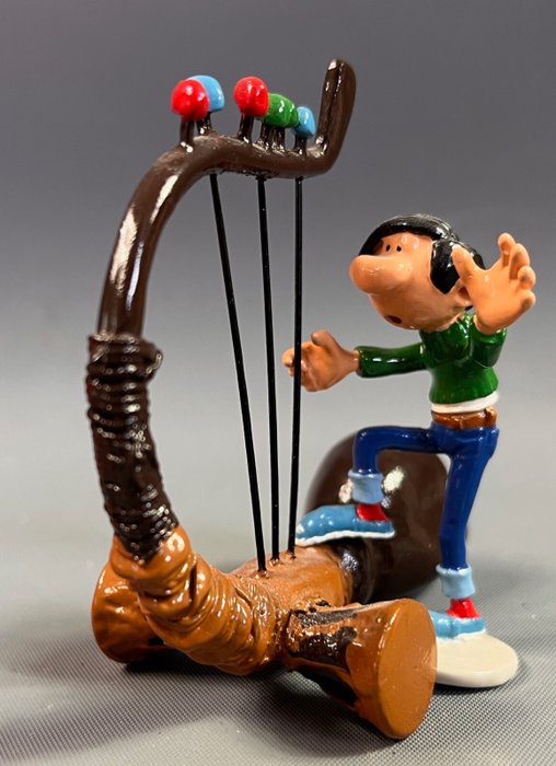 Pixi - Franquin - Figur - Figurine Gaston et son Gaffophone - Metal