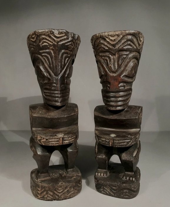 Par Tiki-statuer - Polynesien Marquesas-øerne  (Ingen mindstepris)