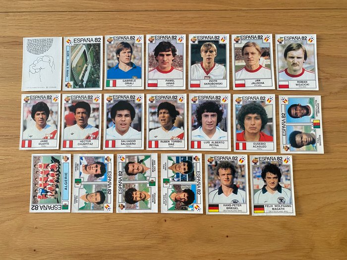 Panini - World Cup Espańa 82 - 40 Loose stickers