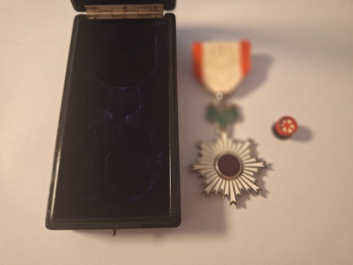 Japan - Medalje - Order of the Rising Sun 5th Class